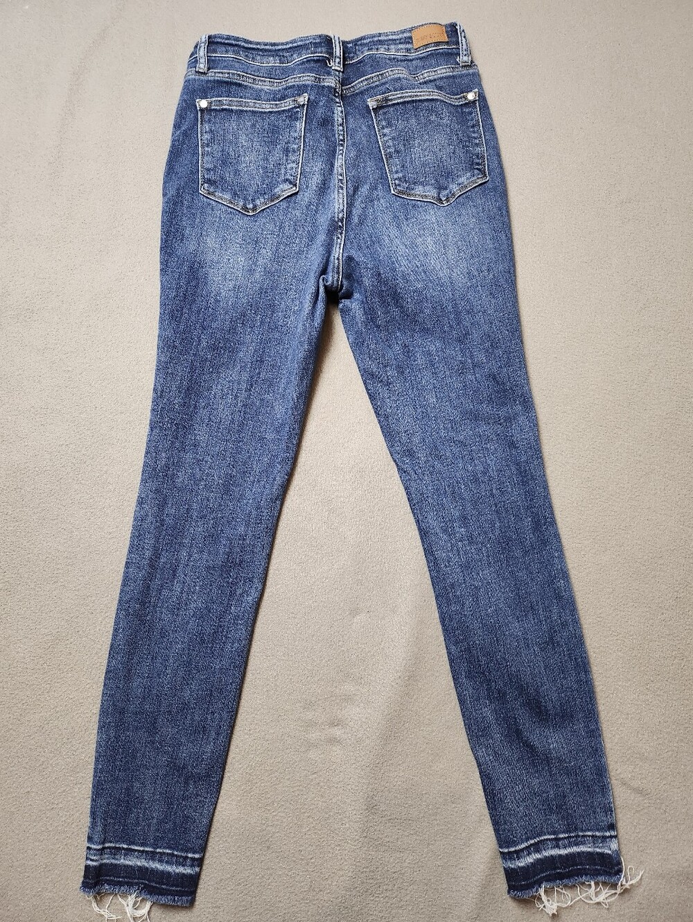 Judy Blue Skinny Fit Distressed Raw Hem Jeans Size 9/29 JB88417 - Picture 2 of 12